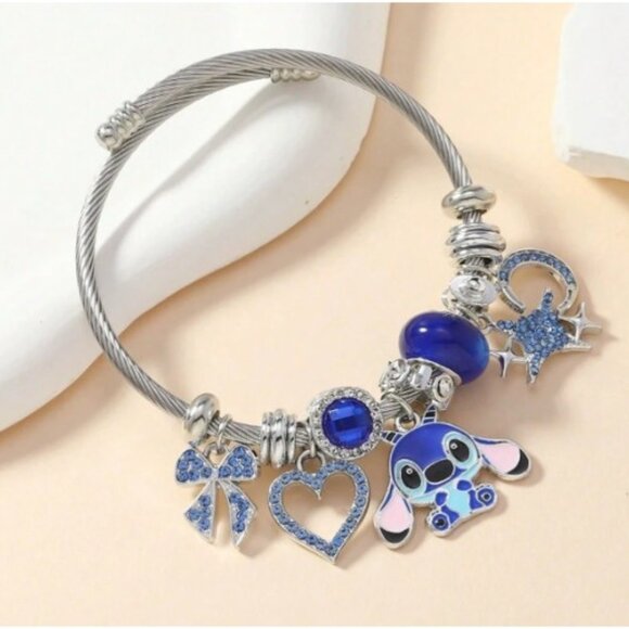 DISNEY Silver & Blue Stitch Charm Bracelet (BRAND-NEW & SO CUTE!) - Picture 1 of 2